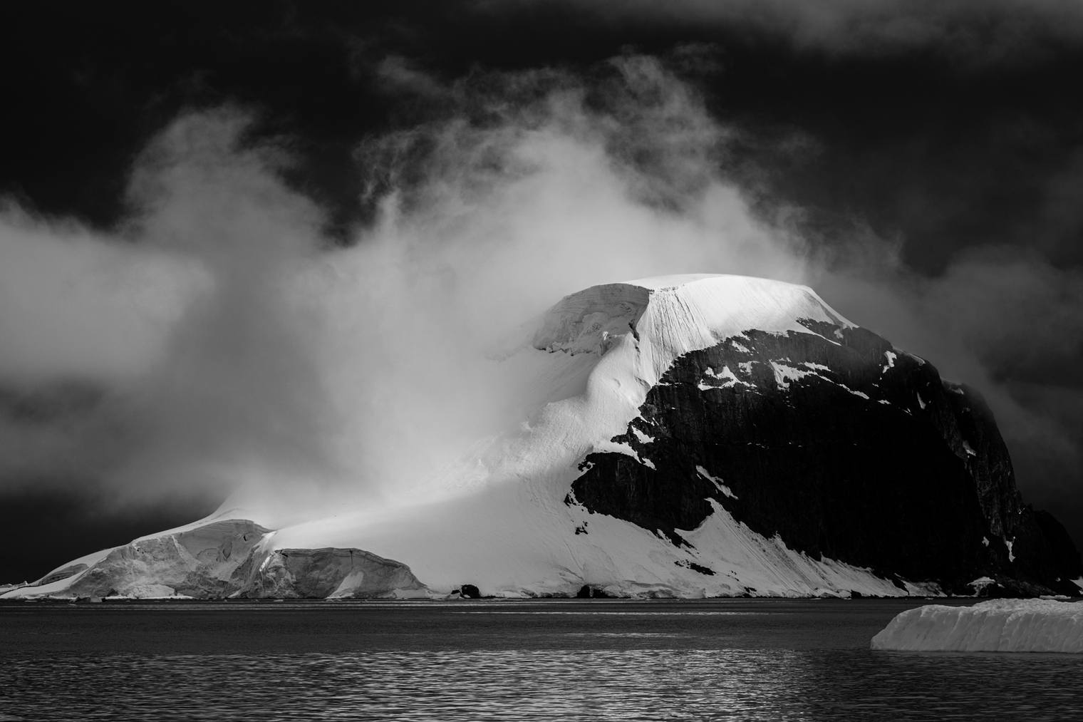 Landscape photo edited with Black & White Capture One Styles by Northlandscapes