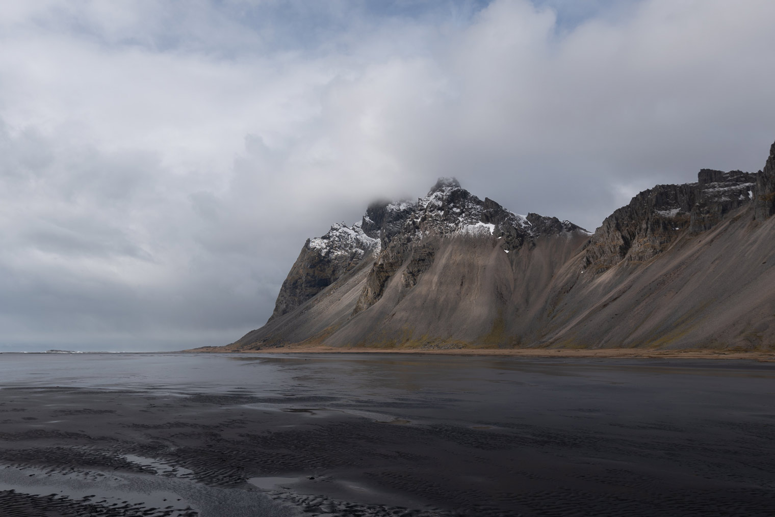 Original and unprocessed photo