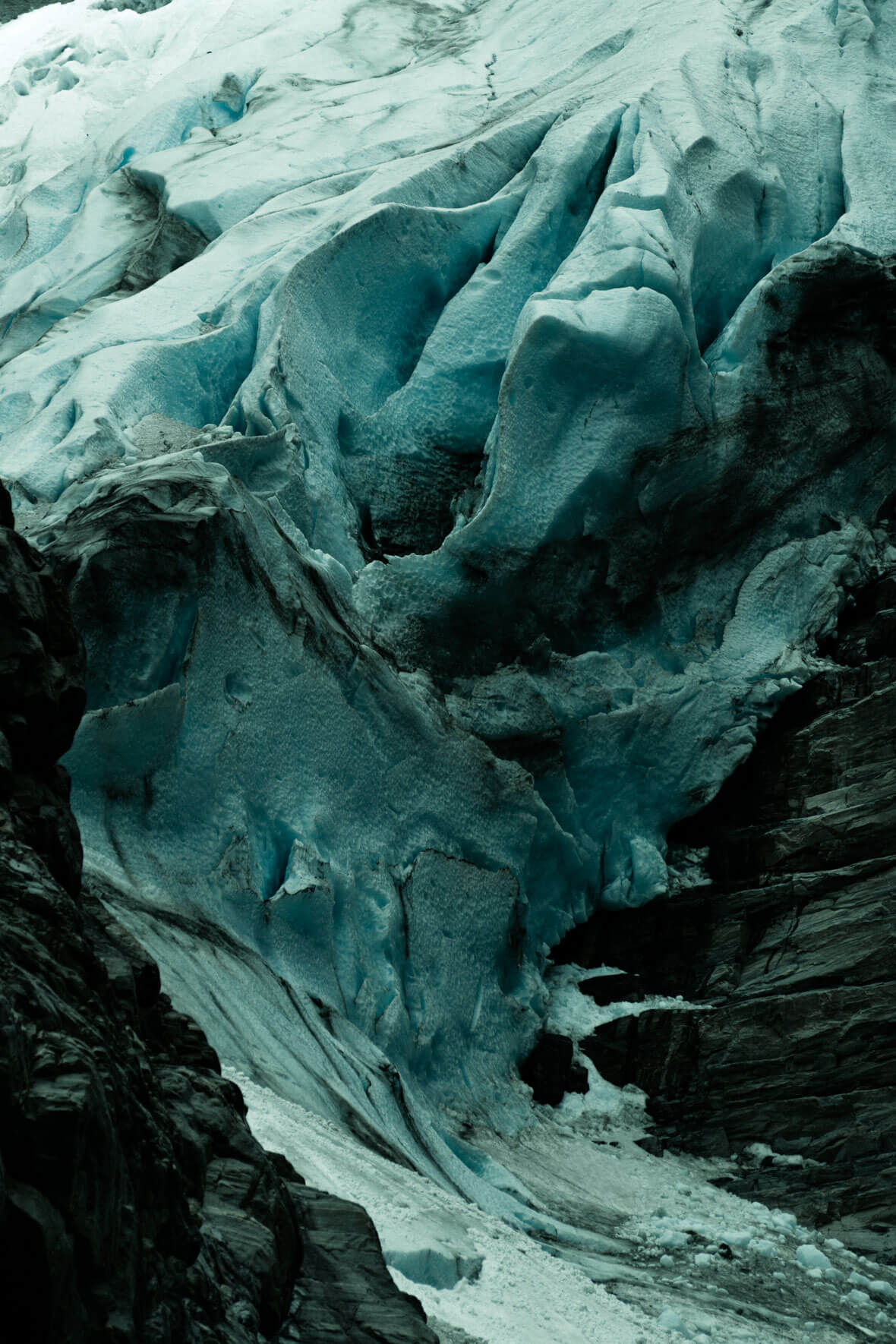 Kjenndalsbreen glacier in Norway