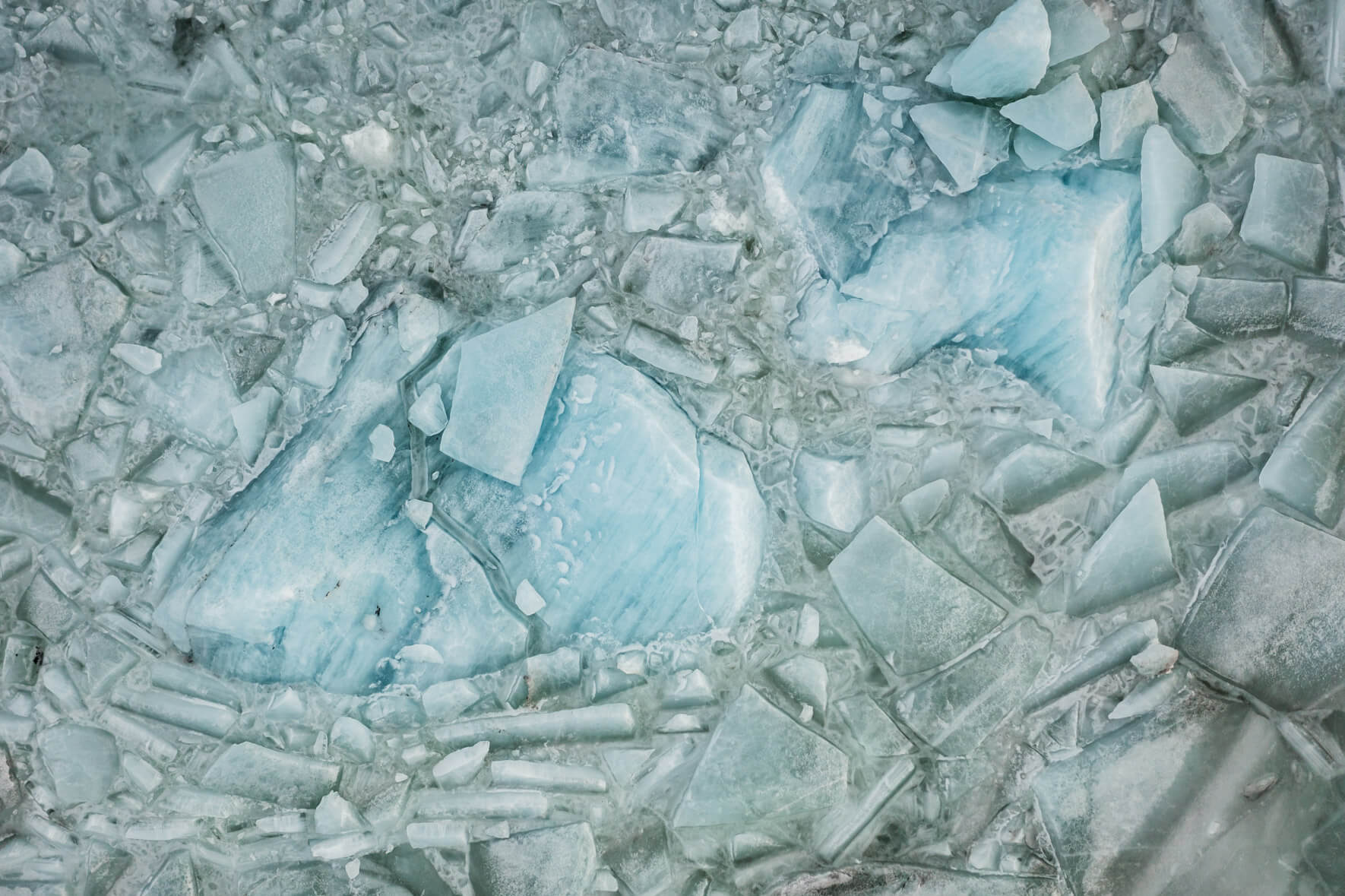 Aerial view of Svínafellslón glacial lagoon in Iceland