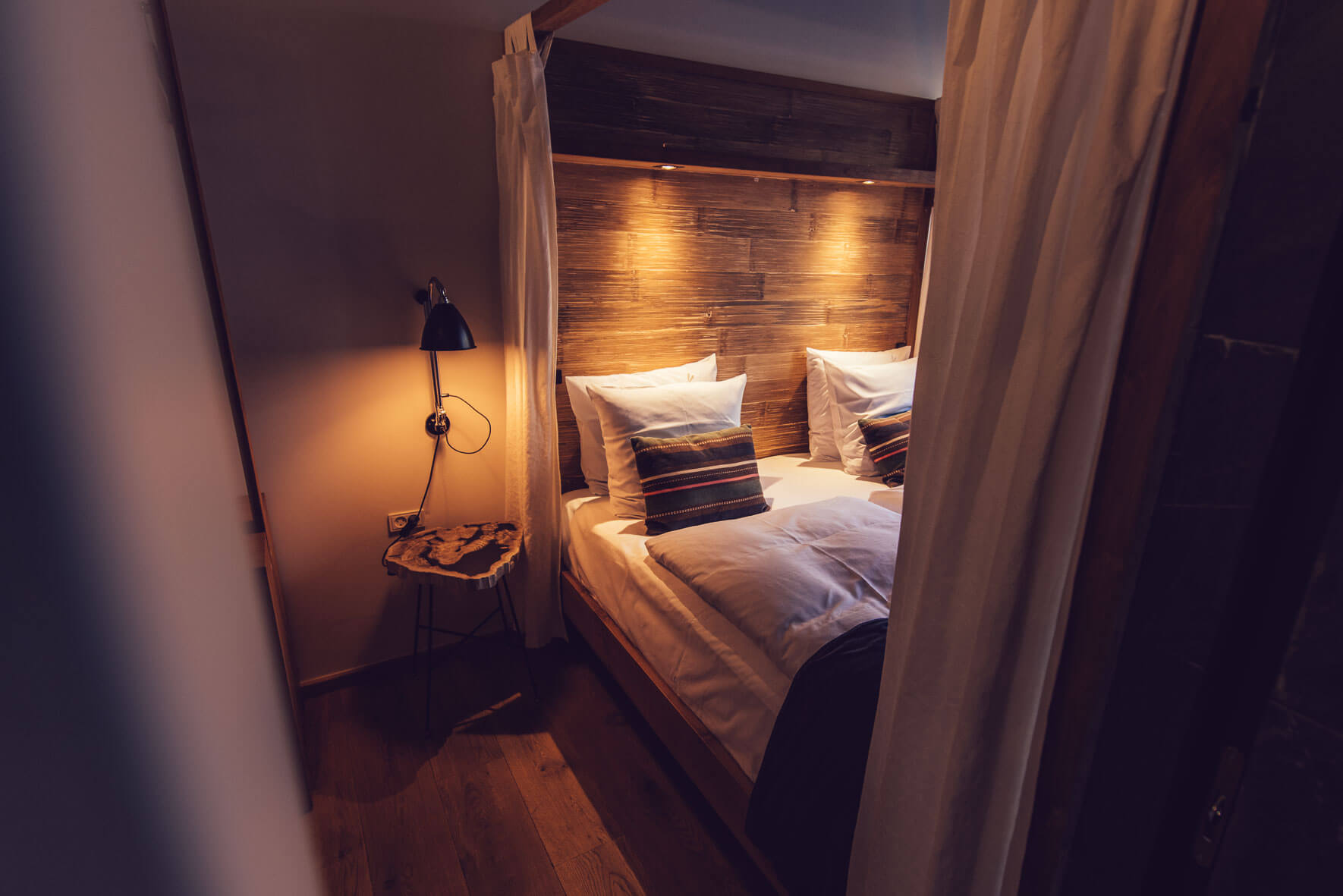 Suite of Manon Les Suites design hotel in Copenhagen (Guldsmeden Hotels)