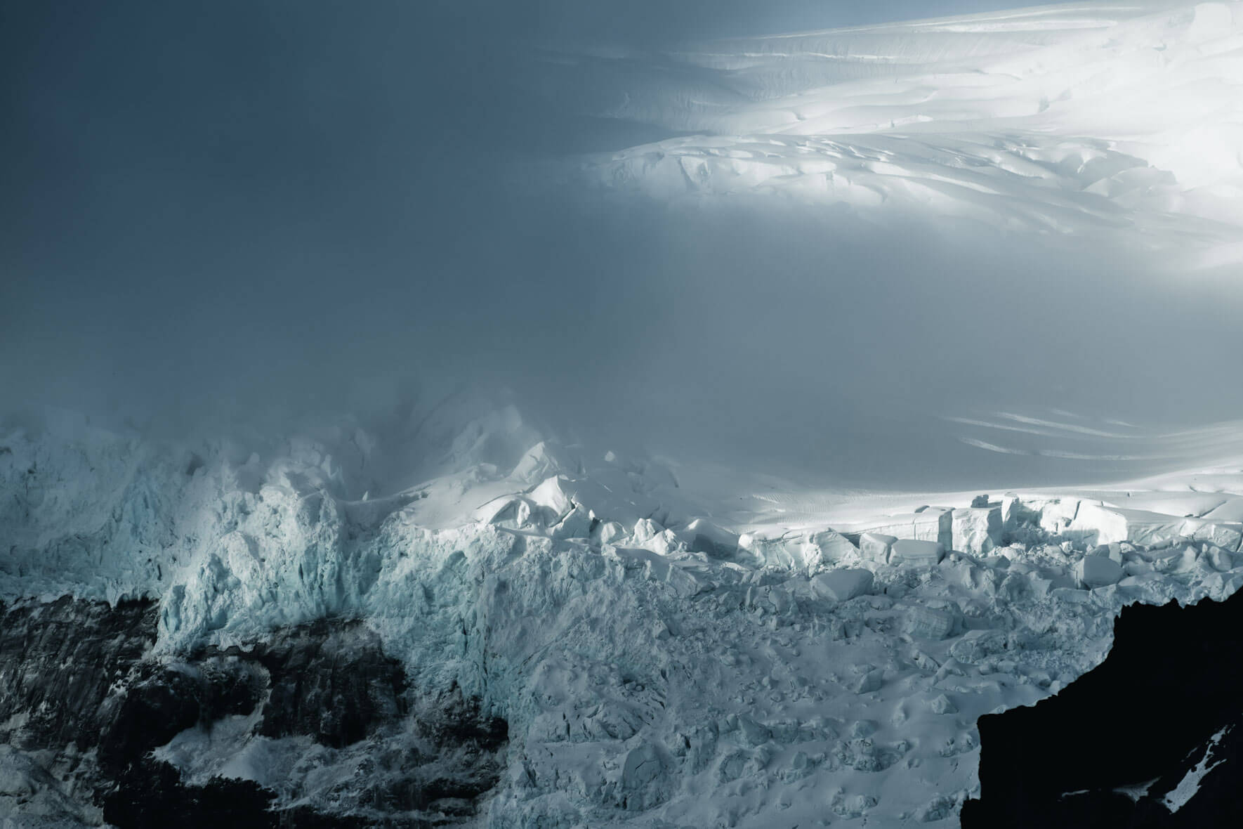 Landscape photography of Iceland by visual artist and photographer Jan Erik Waider