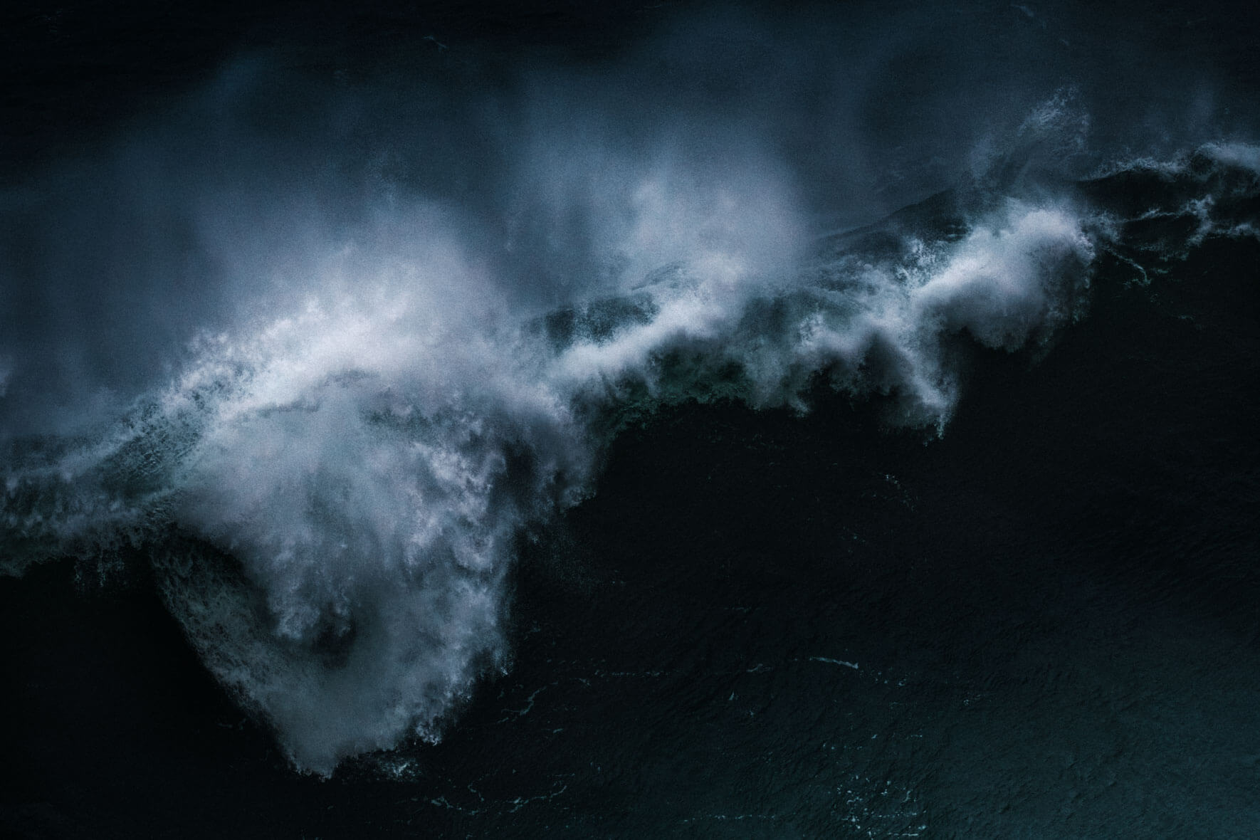 Powerful waves on the Atlantic coast of Nazaré in Portugal